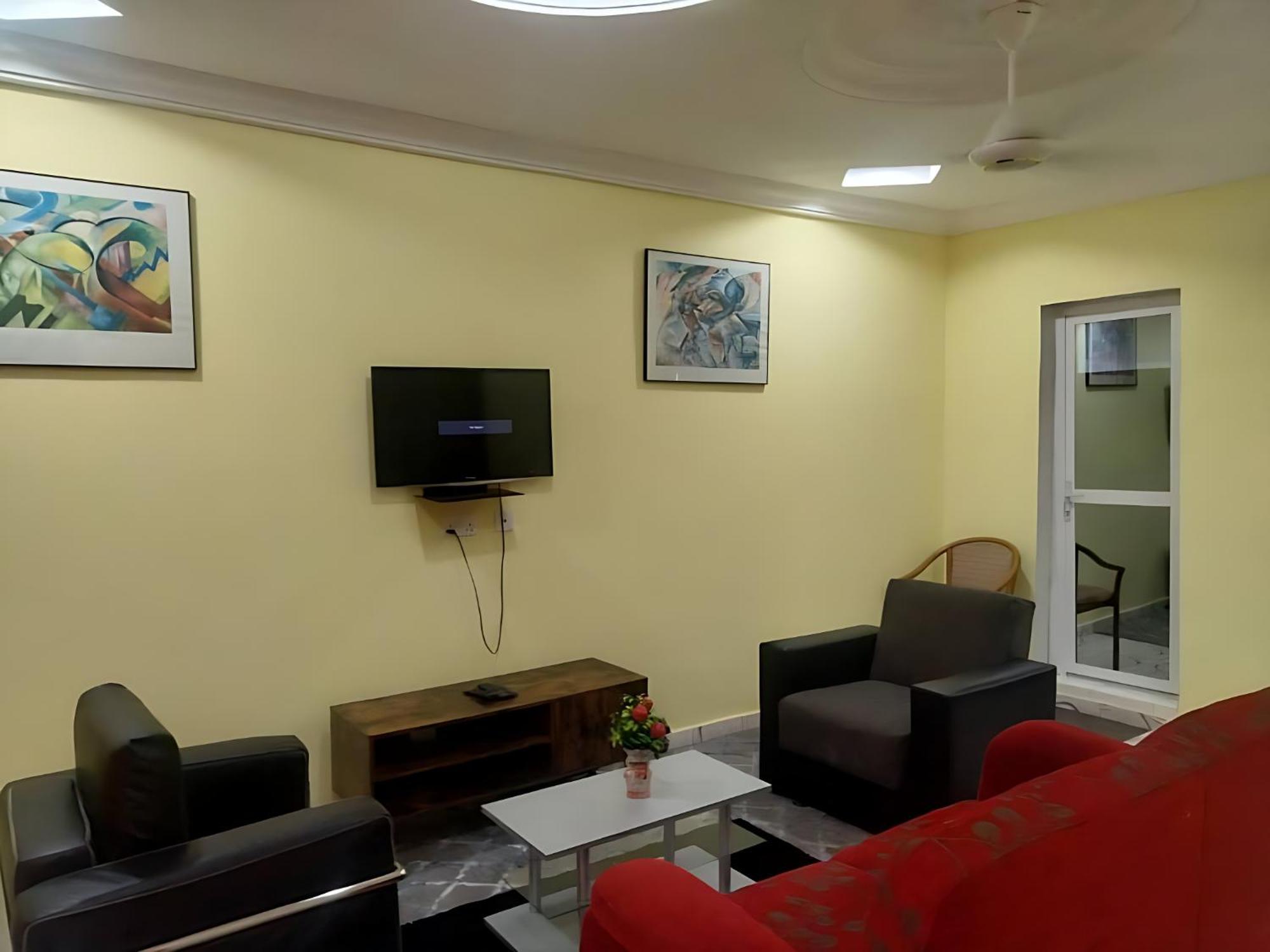 Faith And Grace Guest House Lamin Экстерьер фото
