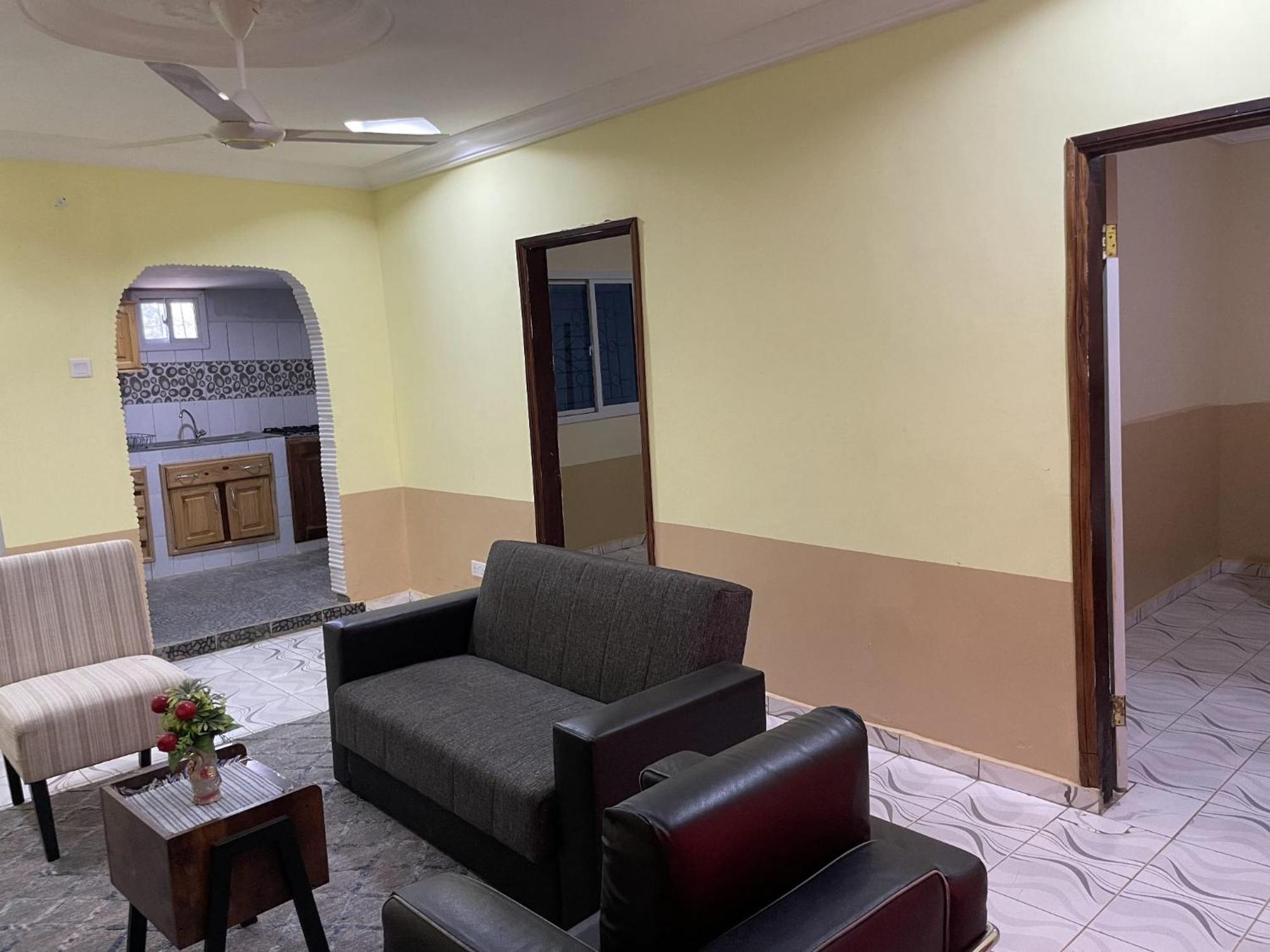 Faith And Grace Guest House Lamin Экстерьер фото