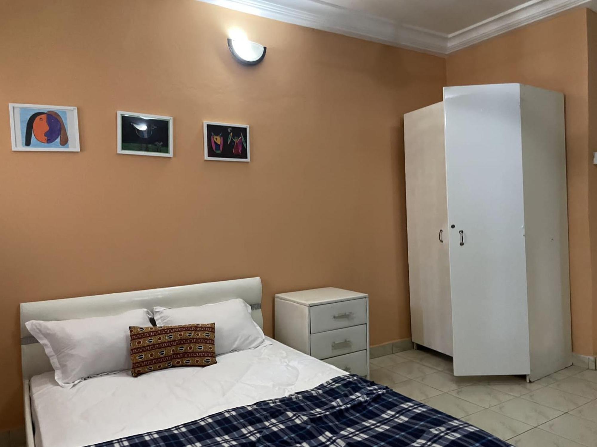 Faith And Grace Guest House Lamin Экстерьер фото