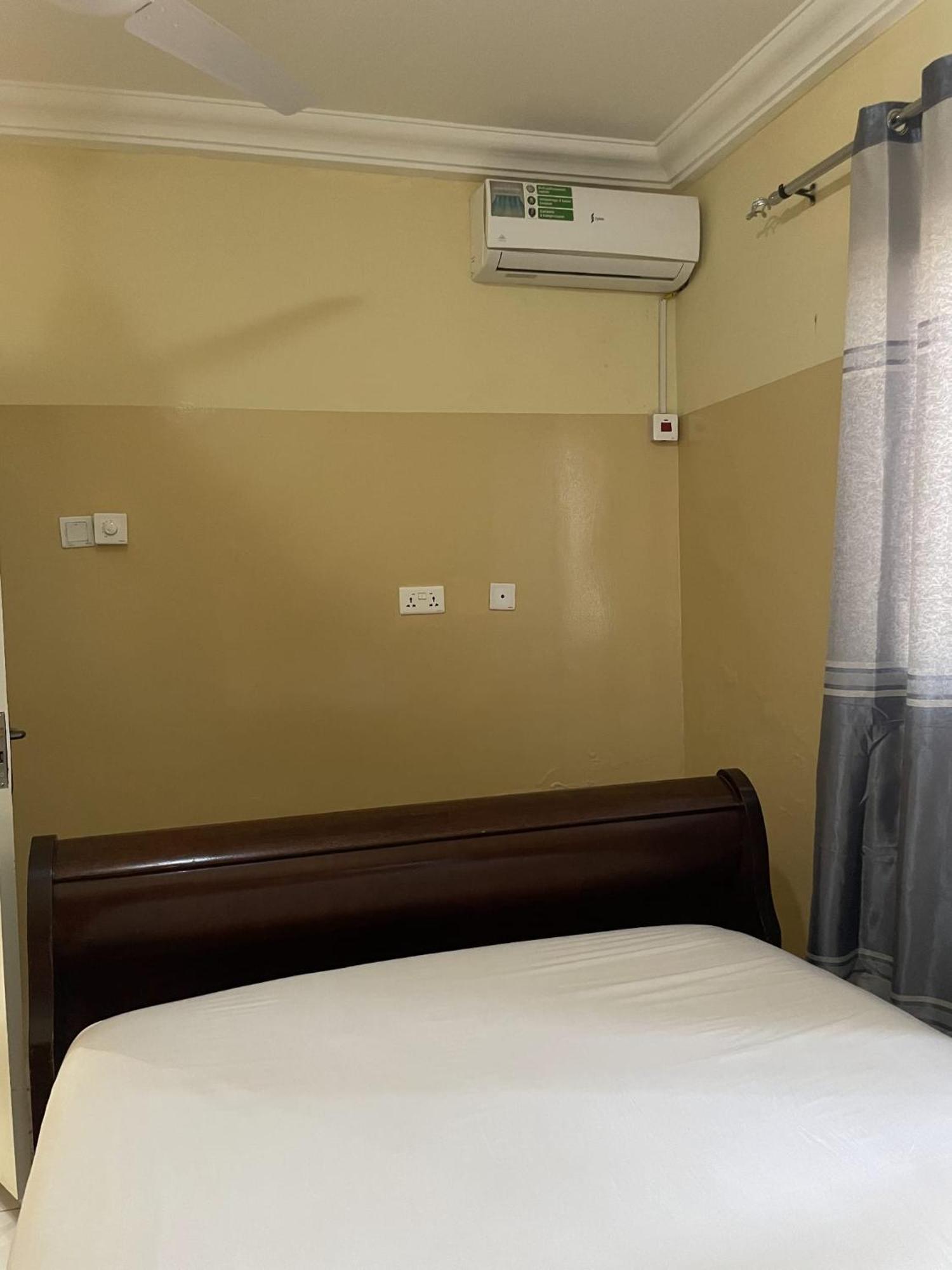 Faith And Grace Guest House Lamin Экстерьер фото